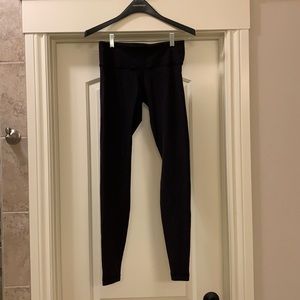 Black Lululemon Wunder Under Leggings